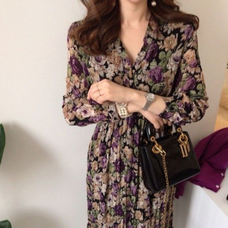 Cross border source 2020 east gate of Korea chic early spring V-neck pleated high waist thin Floral Dress
