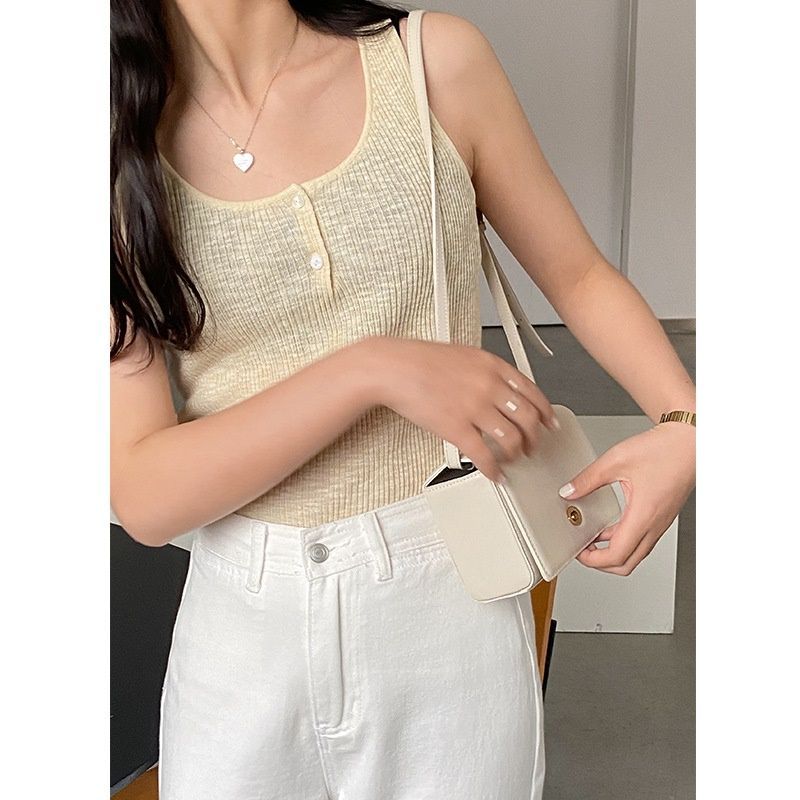 Thin knitted vest for women's wear in 2020 summer new slim bottoming Korean version show thin short external wear top