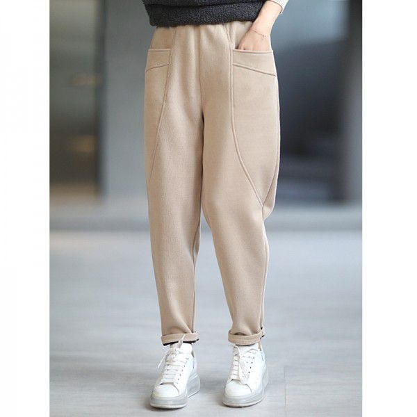 Casual plush, thickened, warm and loose fitting, slimming and versatile sanitary pants, radish pants for women