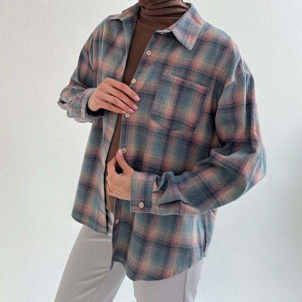 Comfortable and casual long sleeved plaid cardigan, spring new shirt, female niche temperament commuting