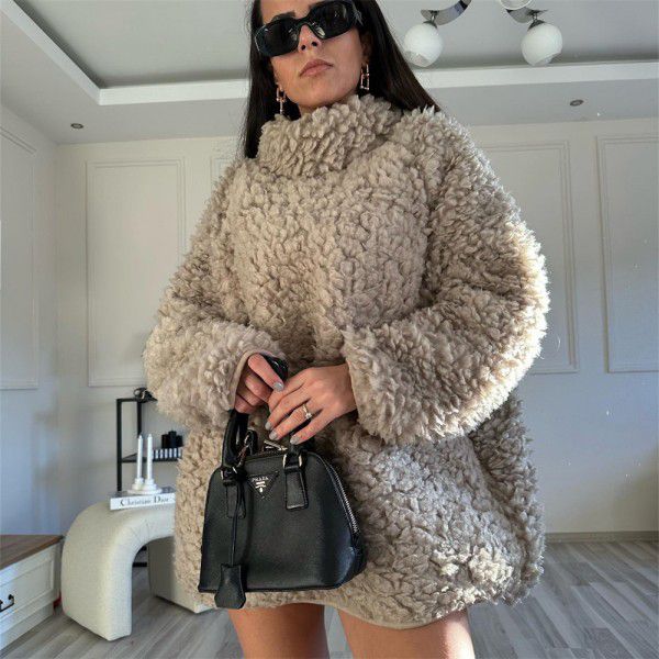 Autumn and winter women's clothing with a relaxed feeling. Lamb wool jacket for women's woolen sweater for women's clothing