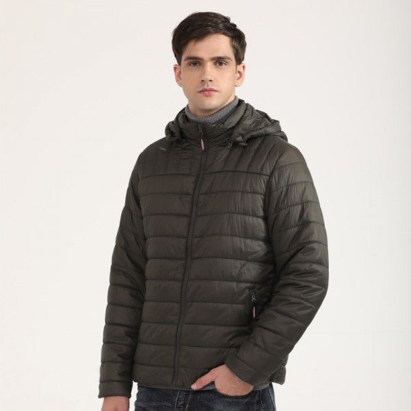 Autumn and winter hooded solid color men's cotton jacket with warm short cotton jacket 